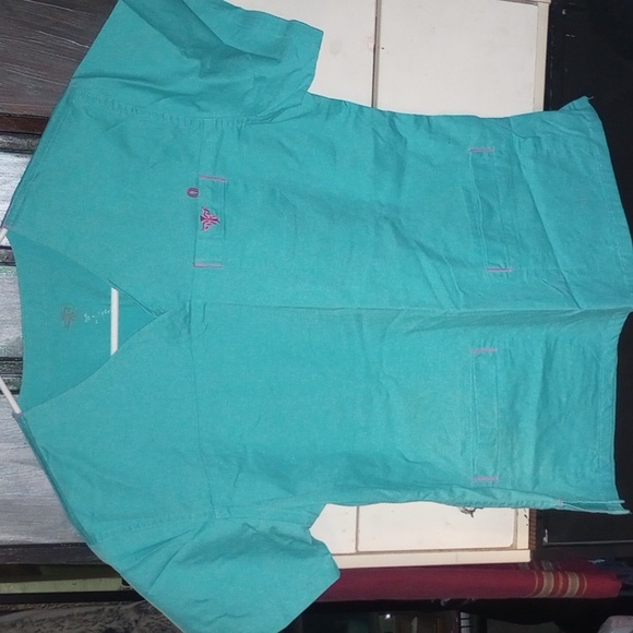 Med Couture pant scrubs and 3 scrub tops size small - Picture 3 of 16